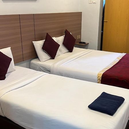 Esm Hotel Тана Рата Екстериор снимка