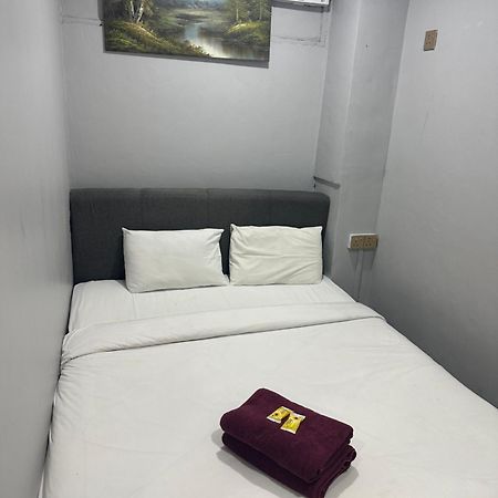 Esm Hotel Тана Рата Екстериор снимка
