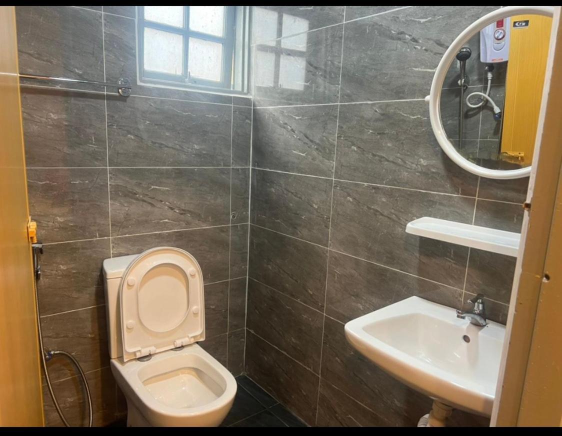 Esm Hotel Тана Рата Екстериор снимка