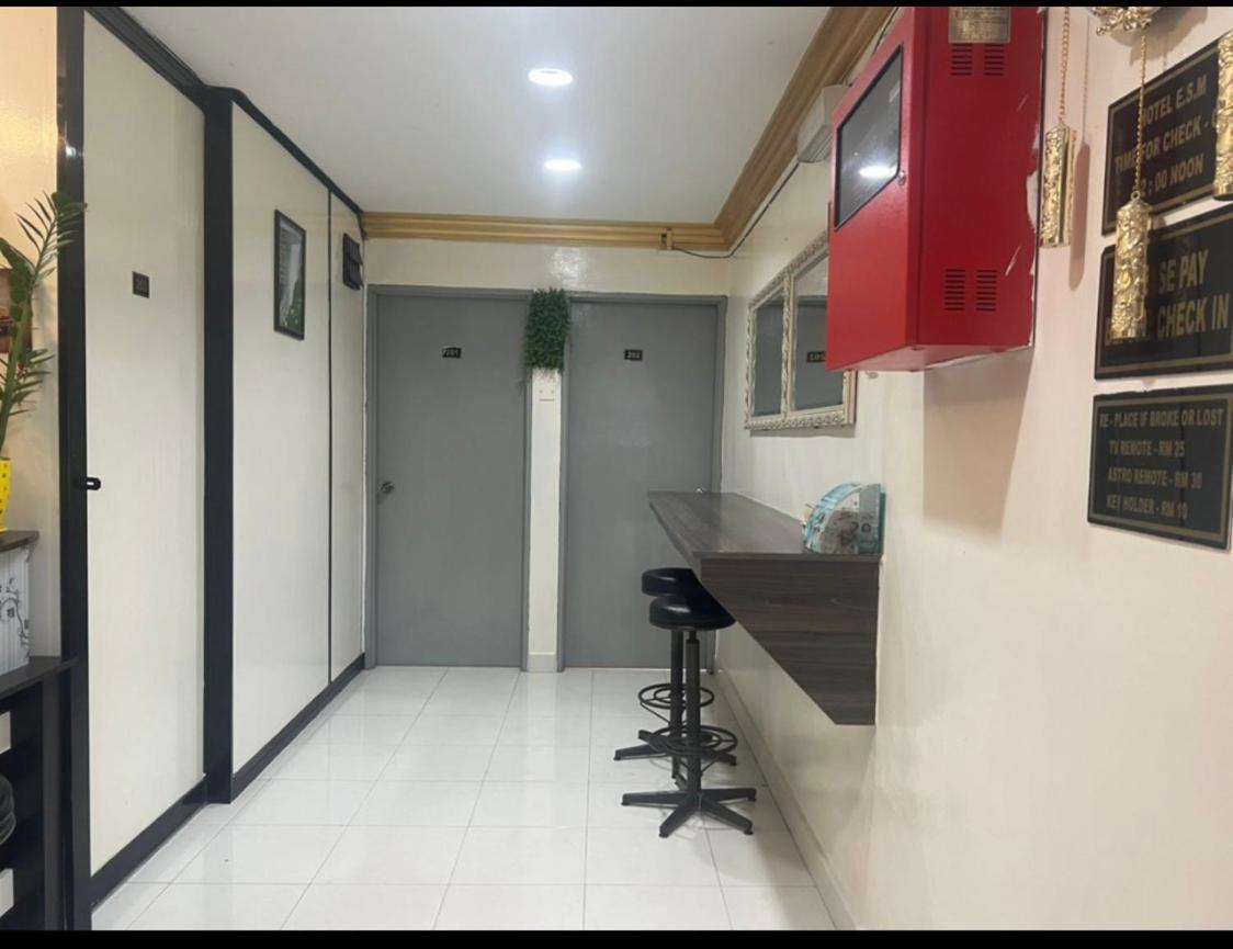 Esm Hotel Тана Рата Екстериор снимка