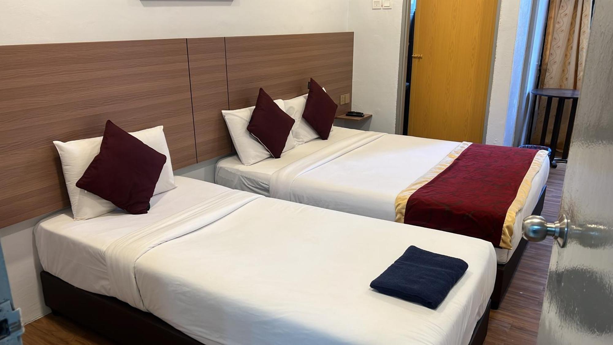 Esm Hotel Тана Рата Екстериор снимка